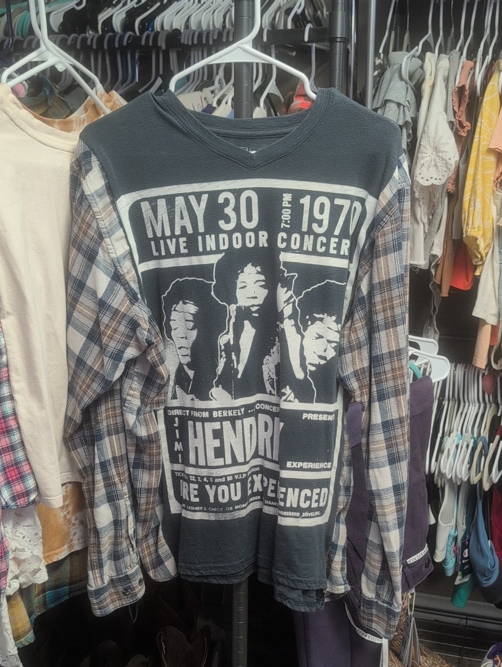 Vintage-Inspired Black Jim Hendrix Graphic Flannel Sleeve Shirt